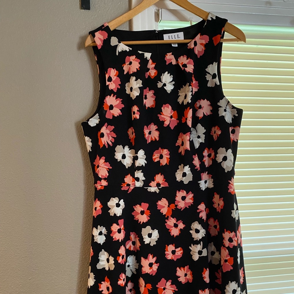Pink and White Floral Elle Dress, L